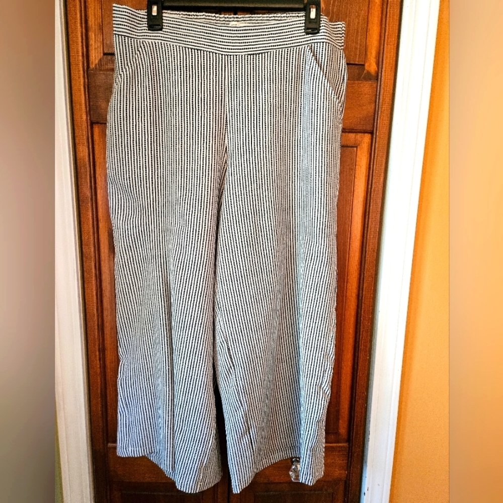 Max Studio Monochrome Patterned Wide Leg Pants